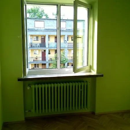 Grzegorzecka 86 *